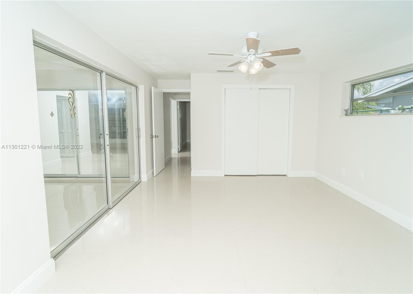 SUNRISE GOLF VILLAGE SECO - Residential