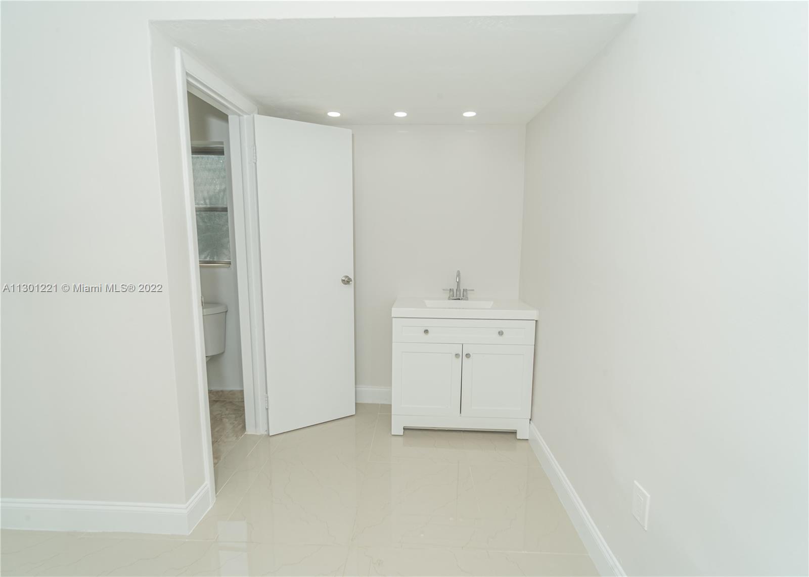 SUNRISE GOLF VILLAGE SECO - Residential