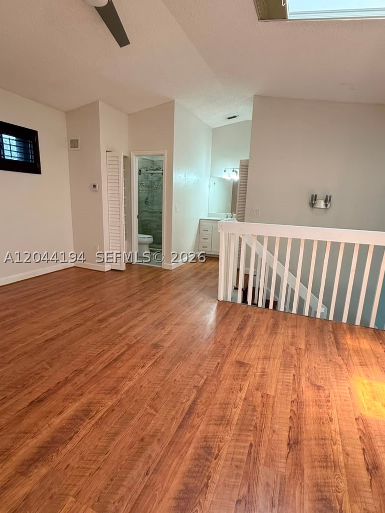 PINE ISLAND LAKES TOWNHOM - Residential Lease