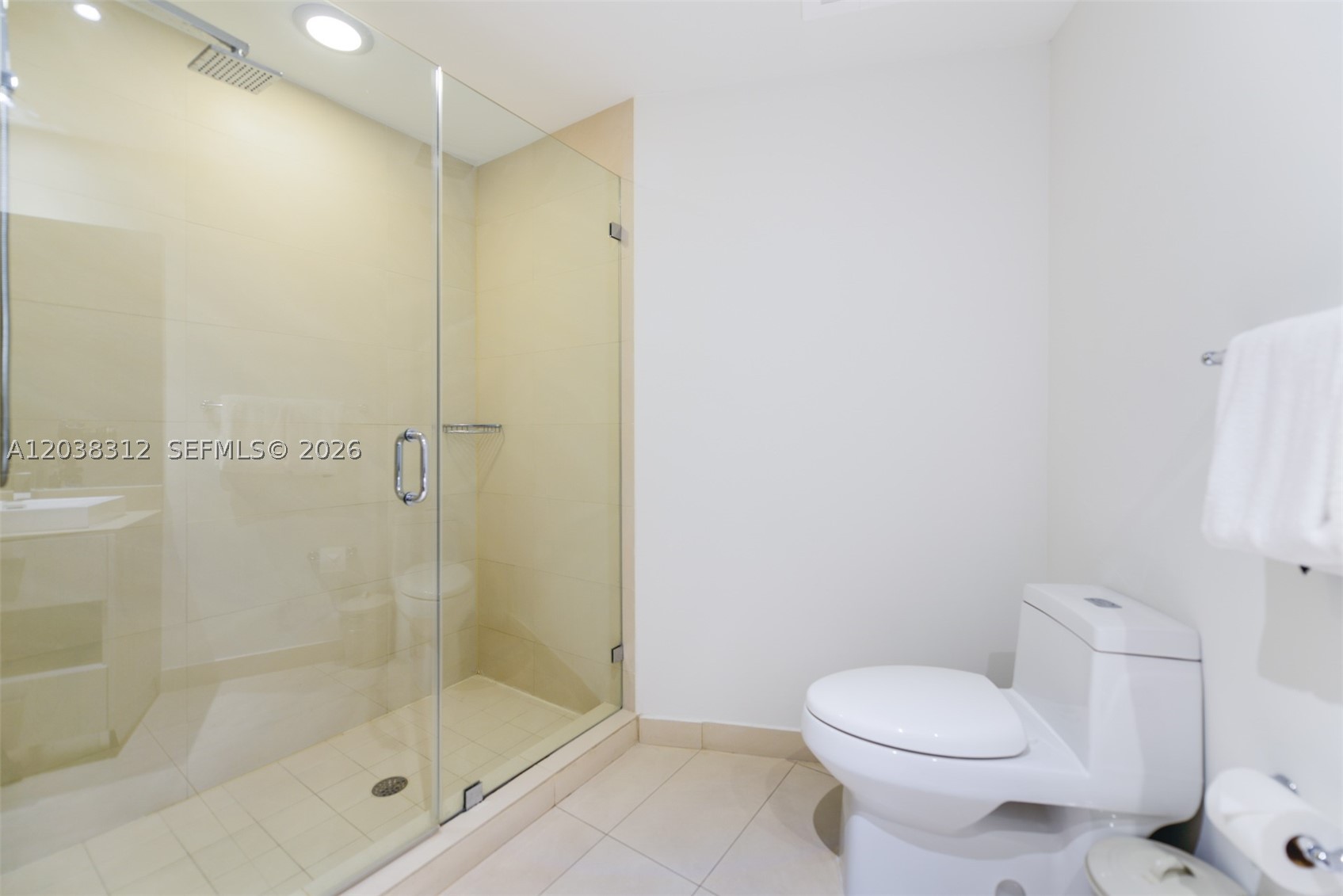4111 SOUTH OCEAN DRIVE CO - Residential