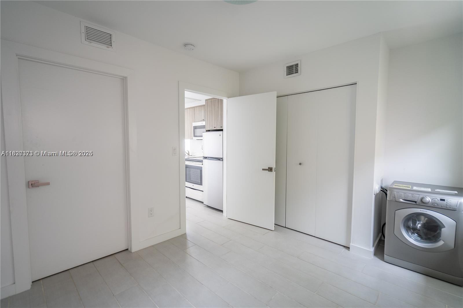 740 MERIDIAN CONDO - Residential Lease