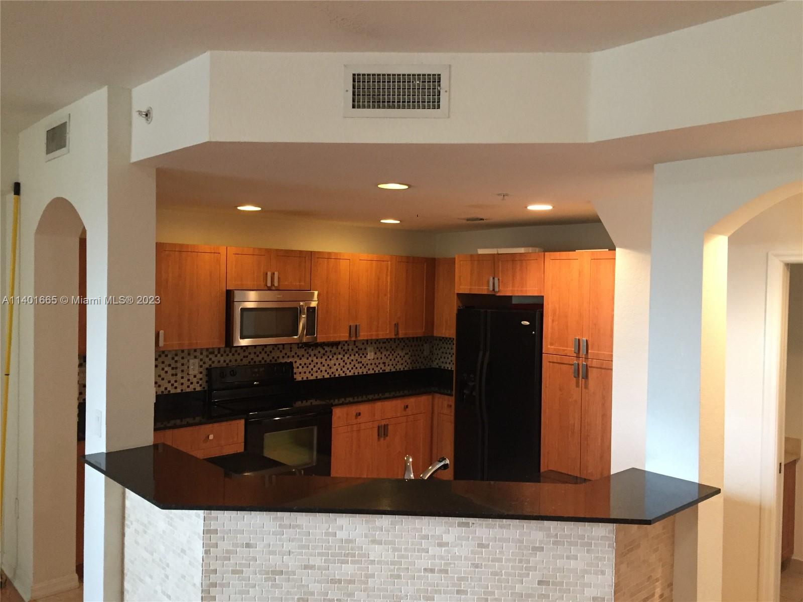 CORONADO AT DORAL I CONDO - Residential Lease