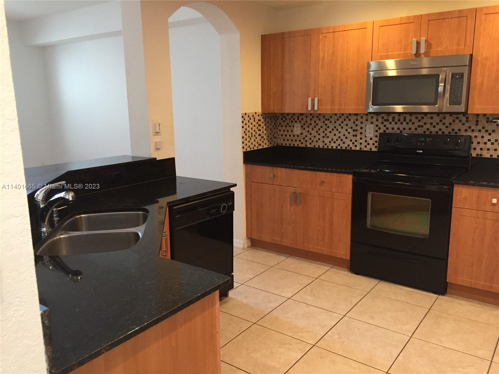 CORONADO AT DORAL I CONDO - Residential Lease