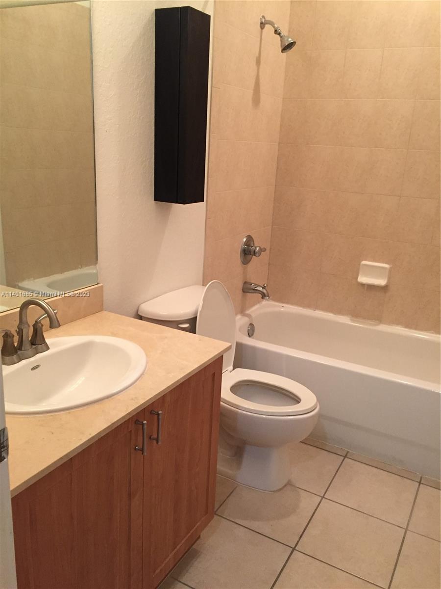 CORONADO AT DORAL I CONDO - Residential Lease