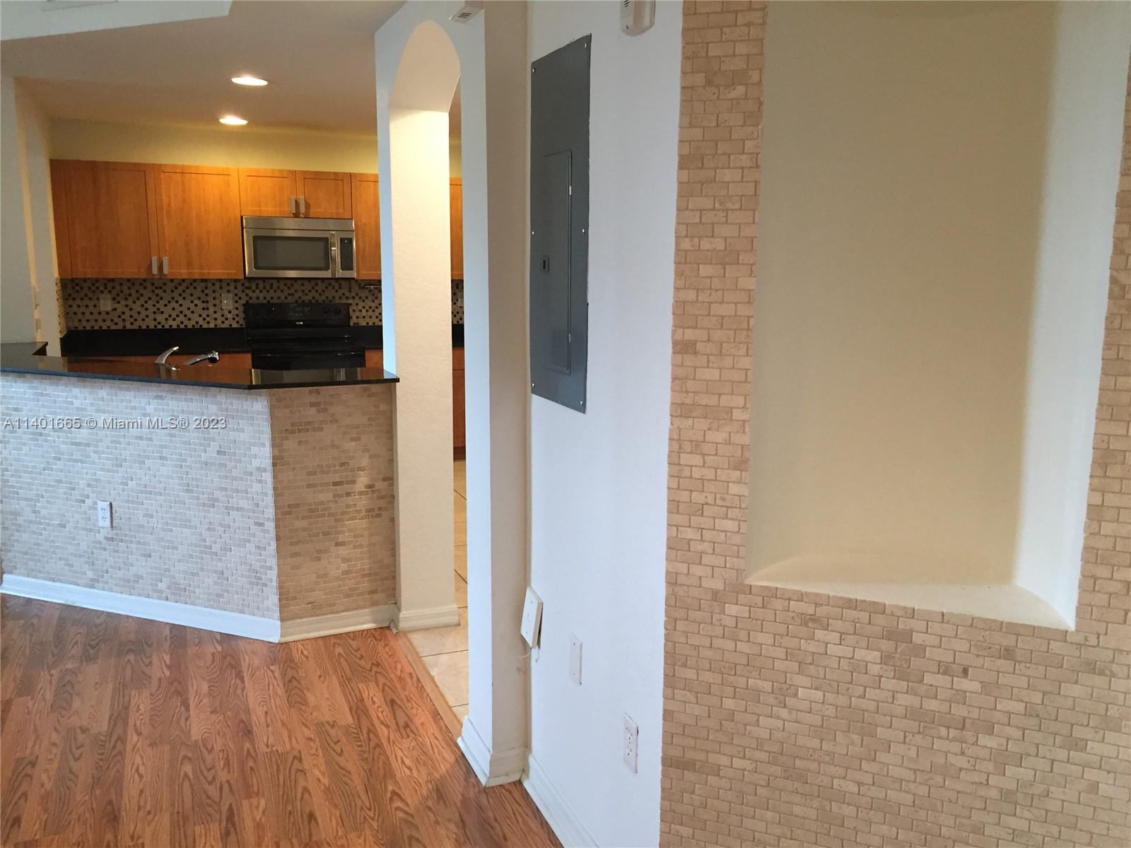CORONADO AT DORAL I CONDO - Residential Lease