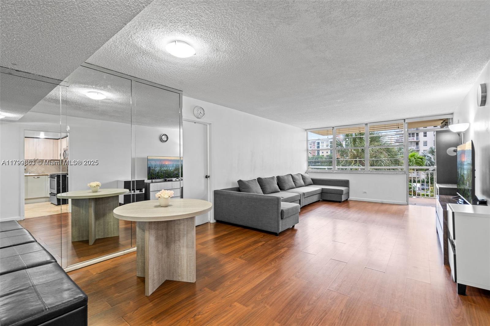 WINSTON TOWERS 200 - Residential Lease