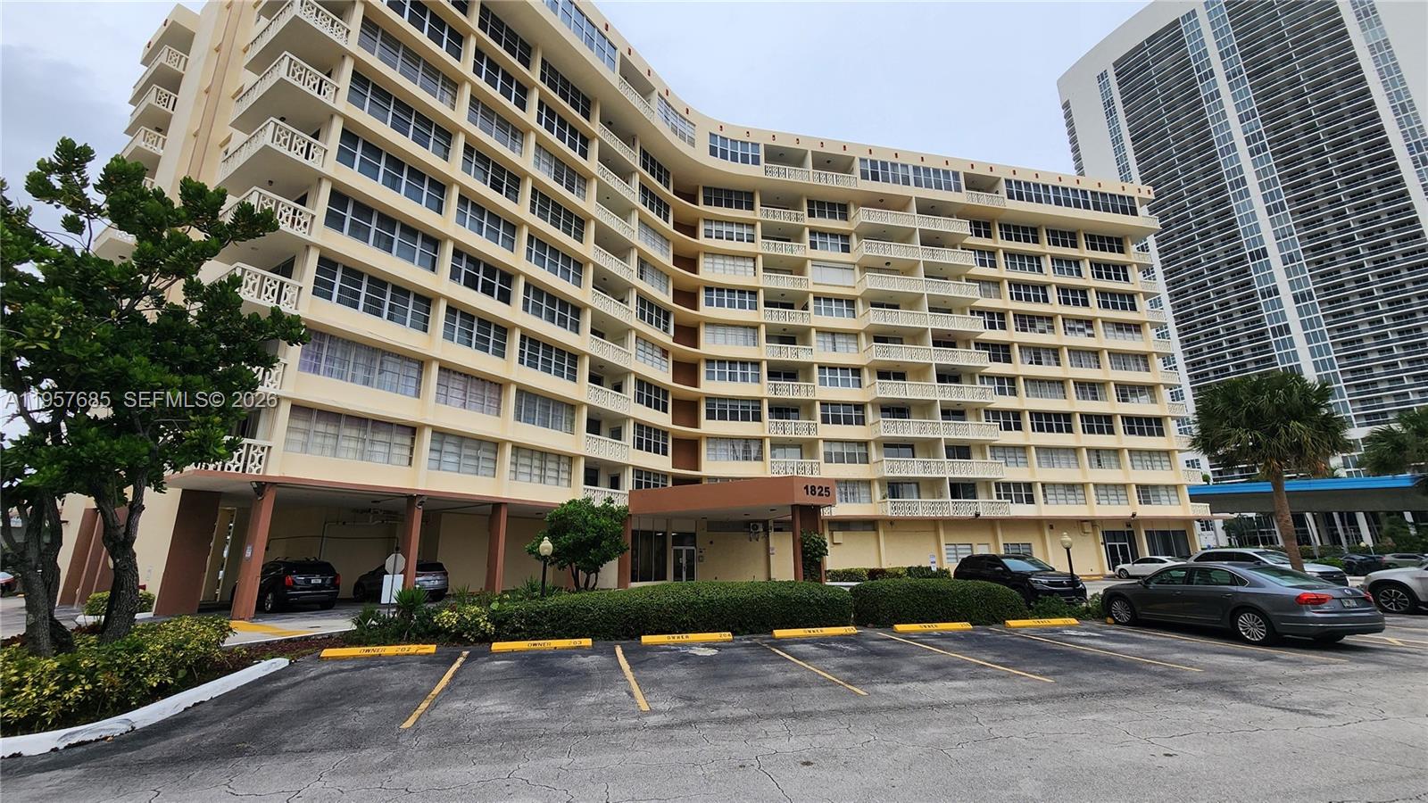 Stunning remodeled corner 2BR/2BA in prime Hallandale Beach! Across the street from the ocean and near the famous Hollywood Beach Broadwalk. Features a new open kitchen with quartz countertops & stainless-steel appliances, spacious light-filled living area, tile floors throughout, new A/C, large walk-in closet + utility storage. Turnkey—move right in! Secured building with Intracoastal-front pool, updated gym, and community amenities. One assigned parking space. Shopping, dining, and entertainment all close by. All assessments paid by seller!