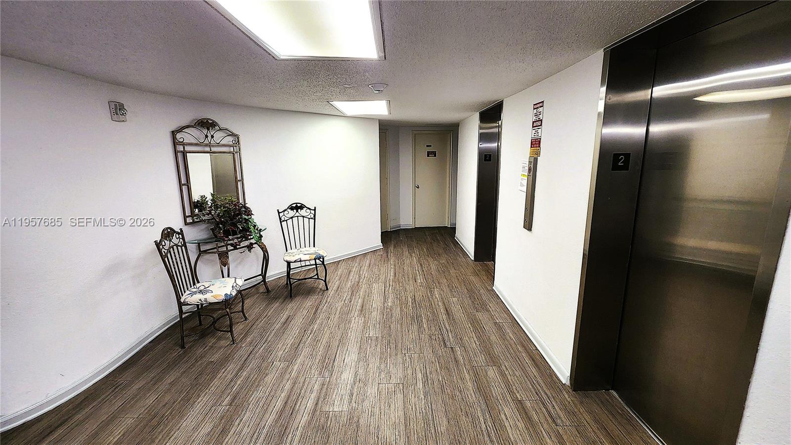 IMPERIAL TOWERS CONDO - Residential