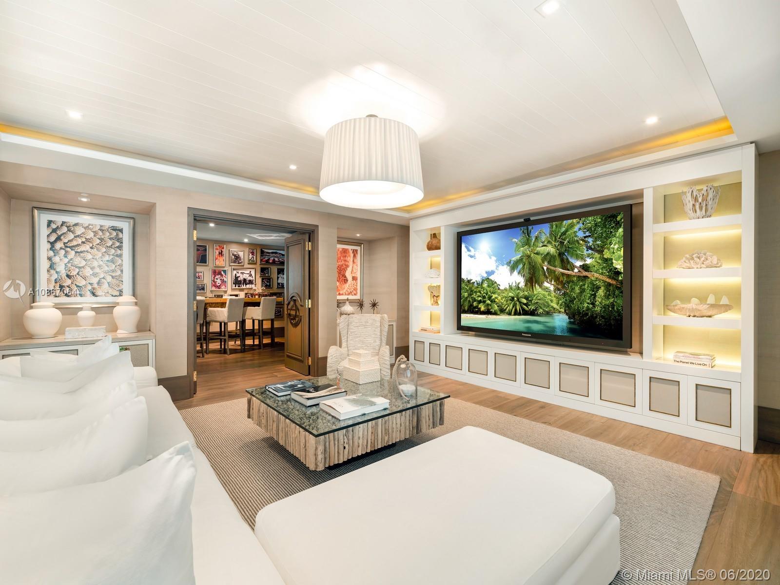 OCEAN HOUSE CONDO - Residential