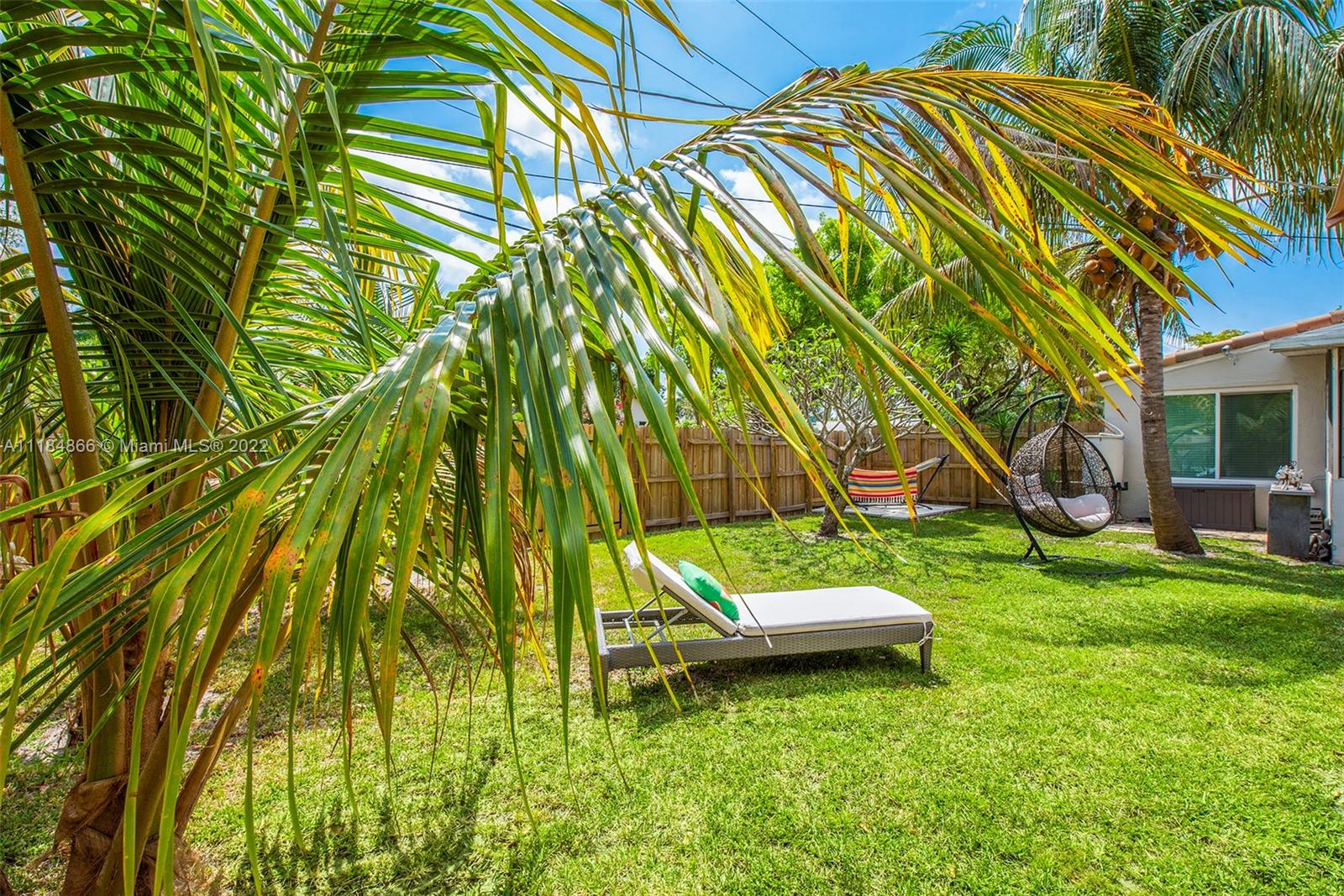 GULFSTREAM ESTATES - Residential