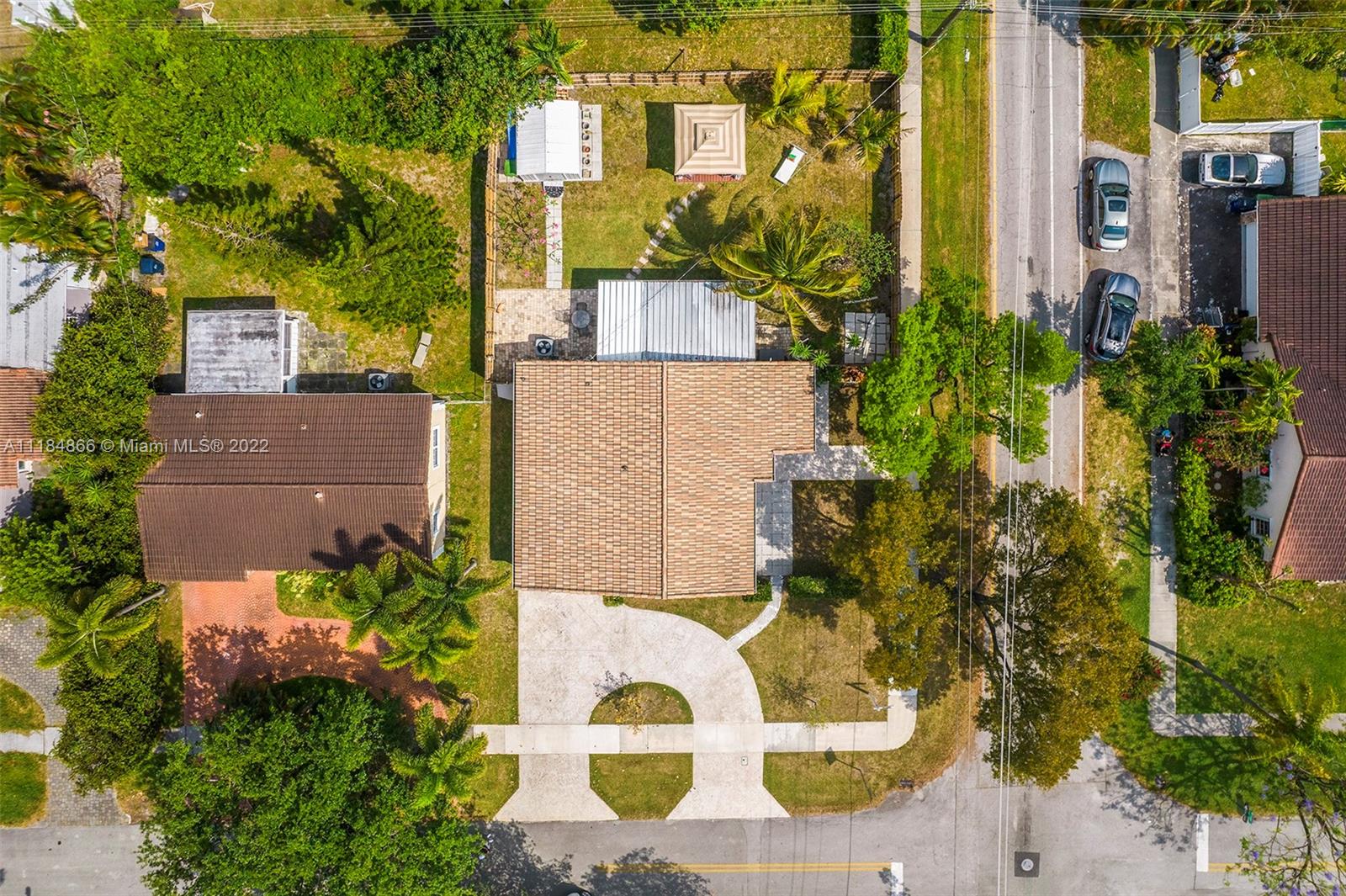 GULFSTREAM ESTATES - Residential