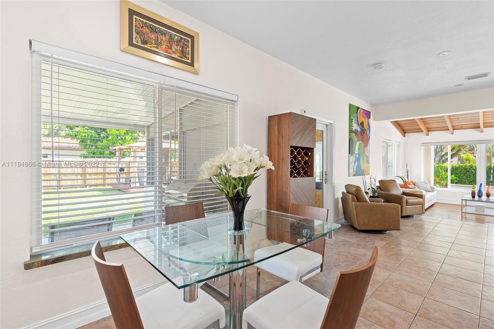 GULFSTREAM ESTATES - Residential