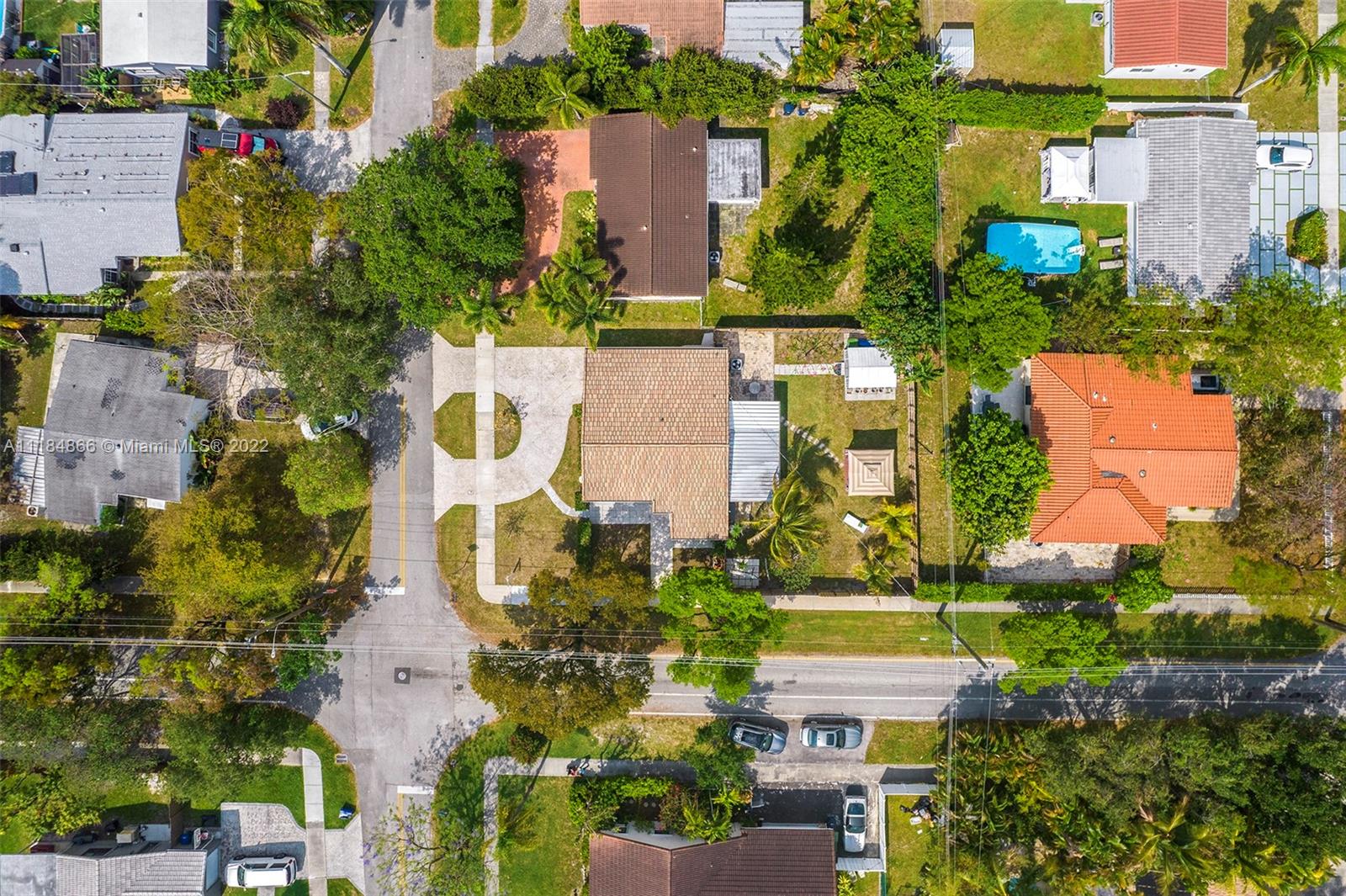 GULFSTREAM ESTATES - Residential