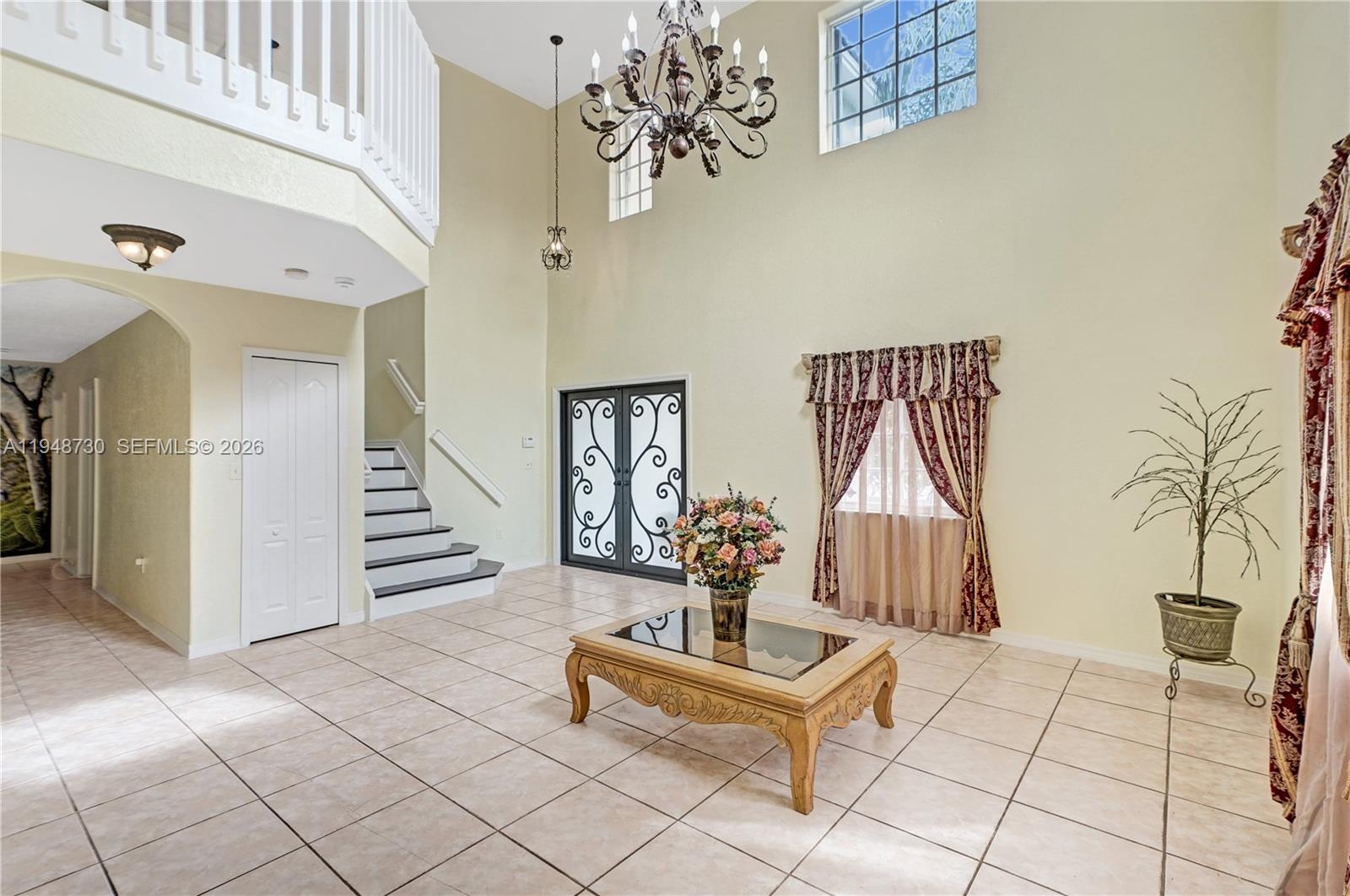 PELICANS COVE - Residential