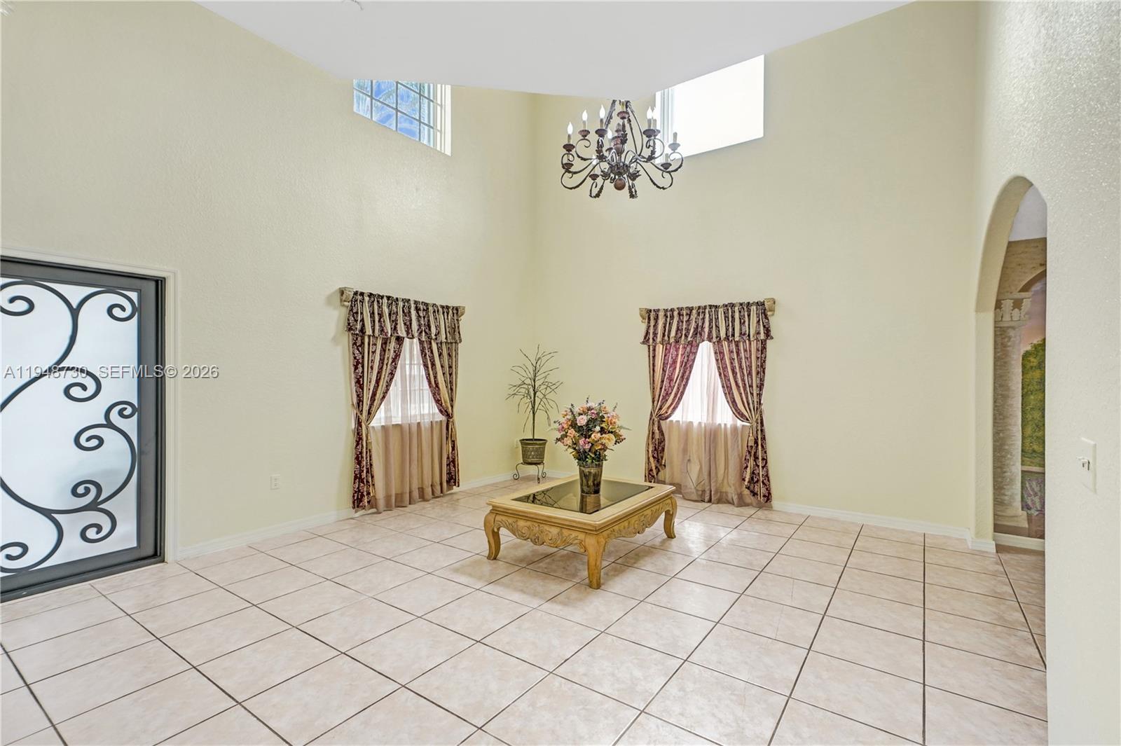 PELICANS COVE - Residential