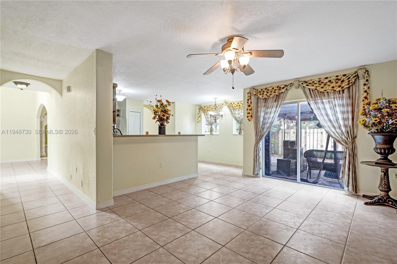 PELICANS COVE - Residential