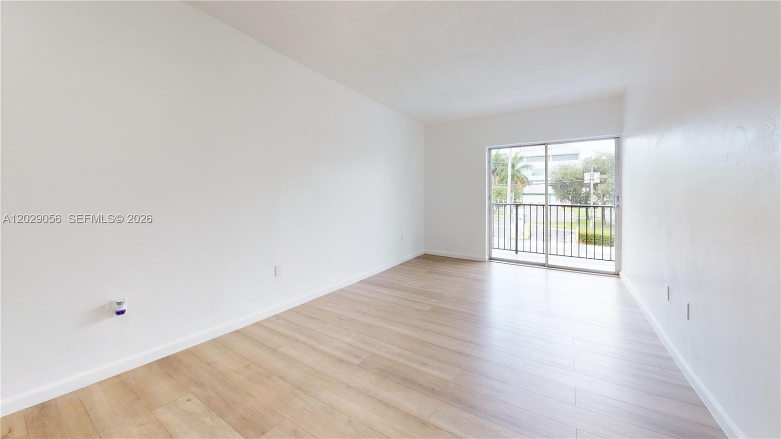 BEACON MANOR - Residential Lease
