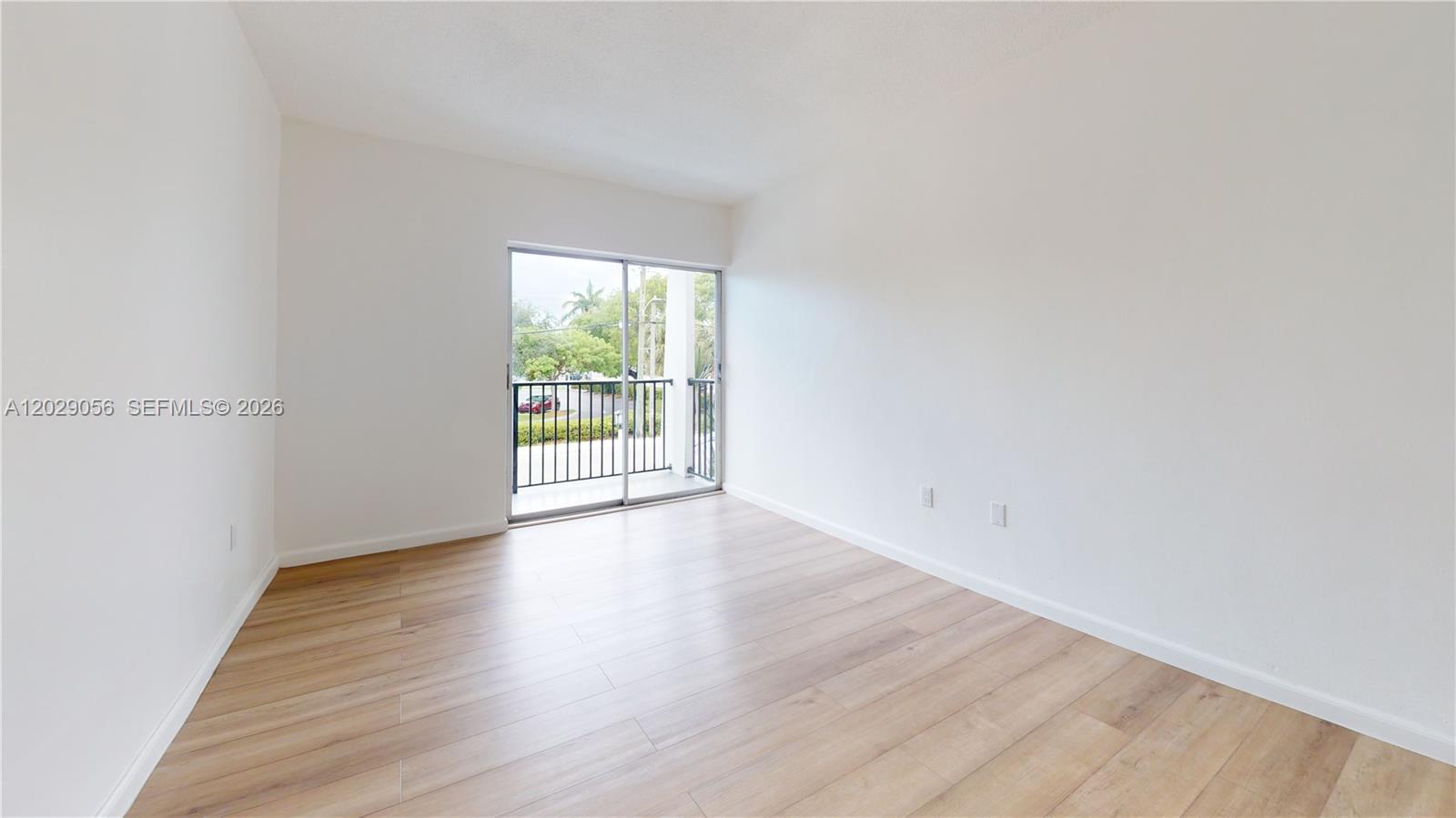 BEACON MANOR - Residential Lease