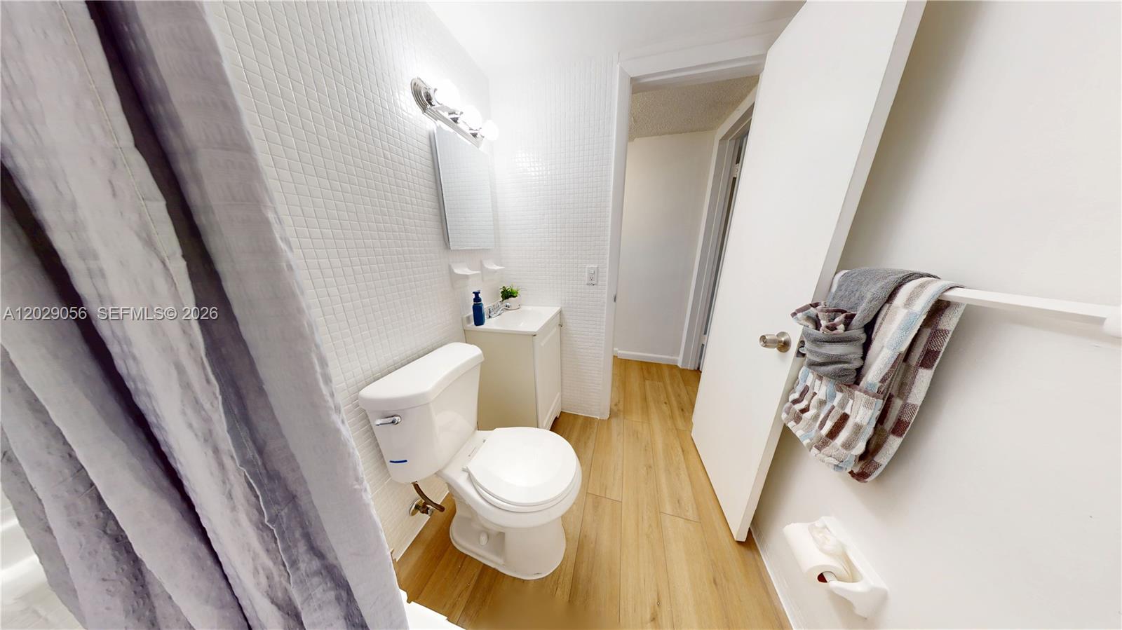 BEACON MANOR - Residential Lease