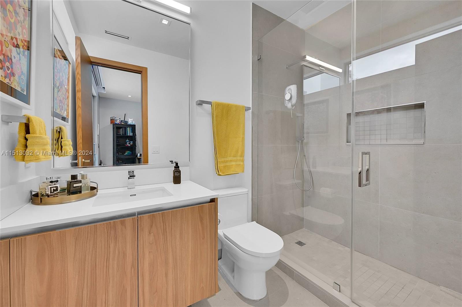 NORTH KENDALL - Residential