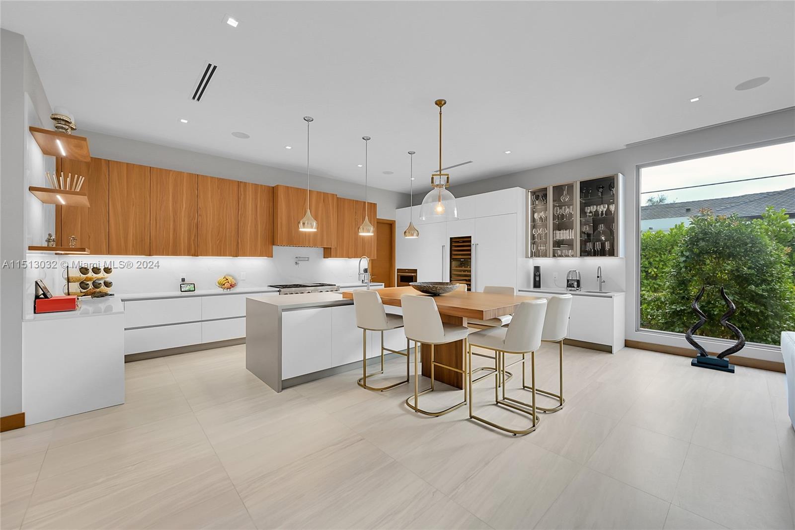 NORTH KENDALL - Residential