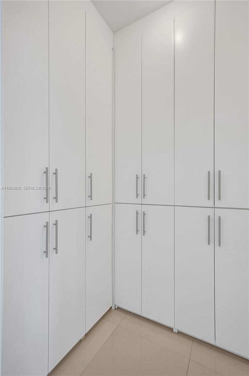 JADE OCEAN CONDO - Residential