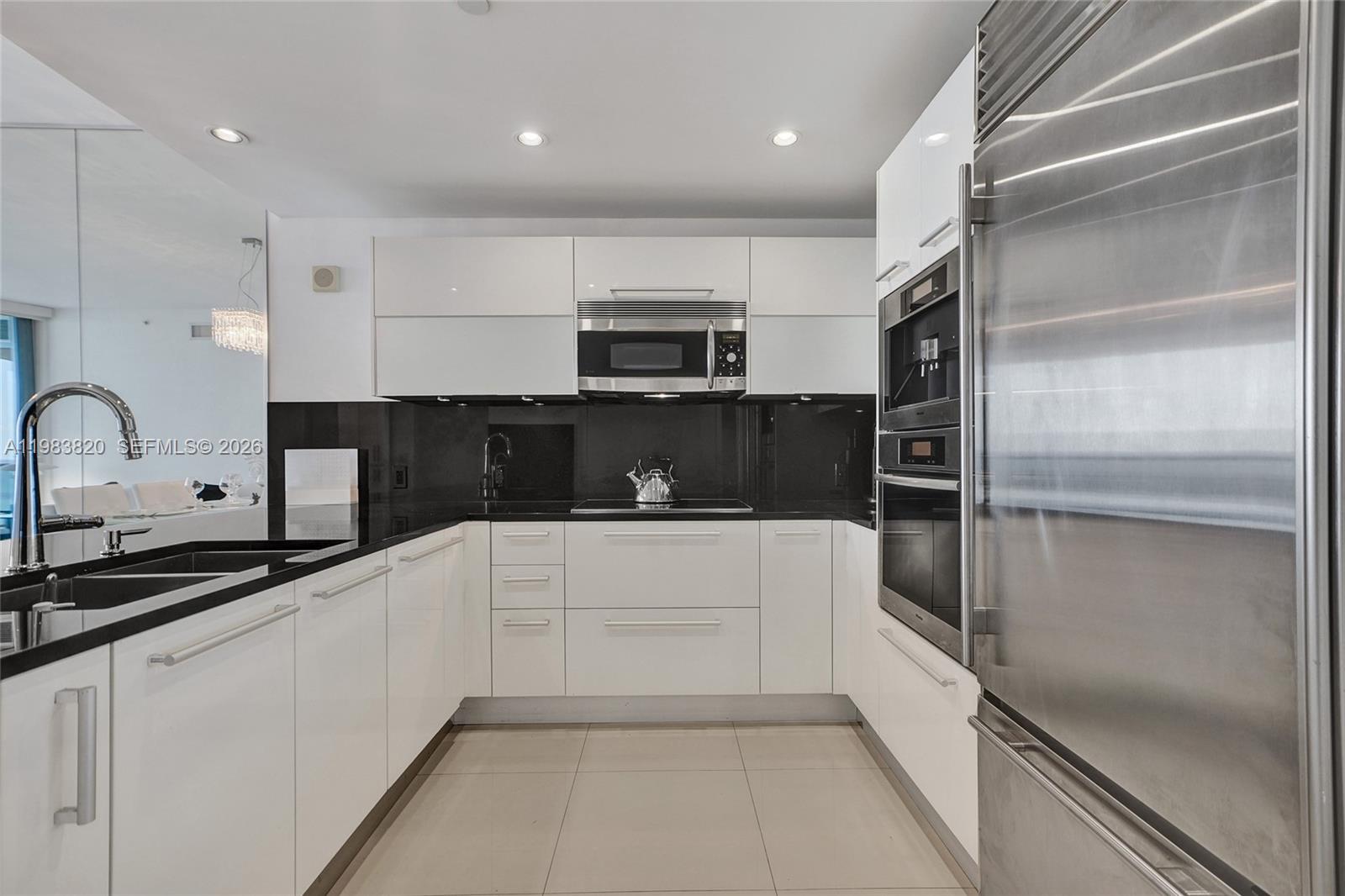 JADE OCEAN CONDO - Residential