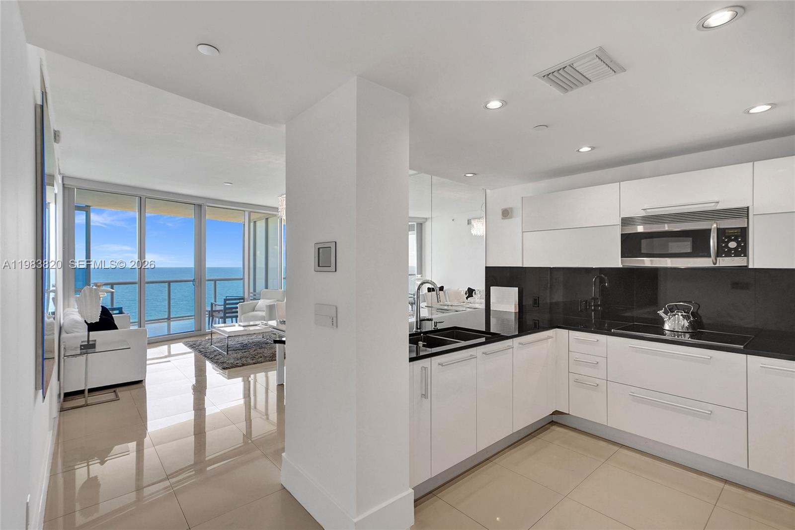 JADE OCEAN CONDO - Residential