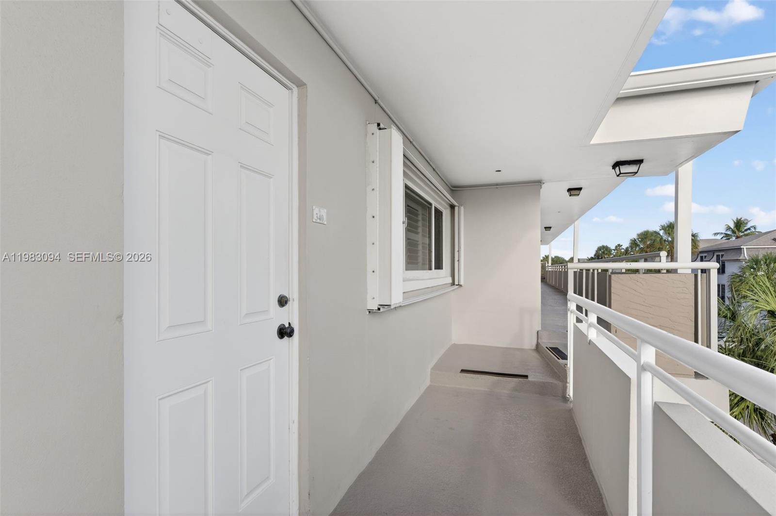 HILLSBORO IMPERIAL APTS C - Residential