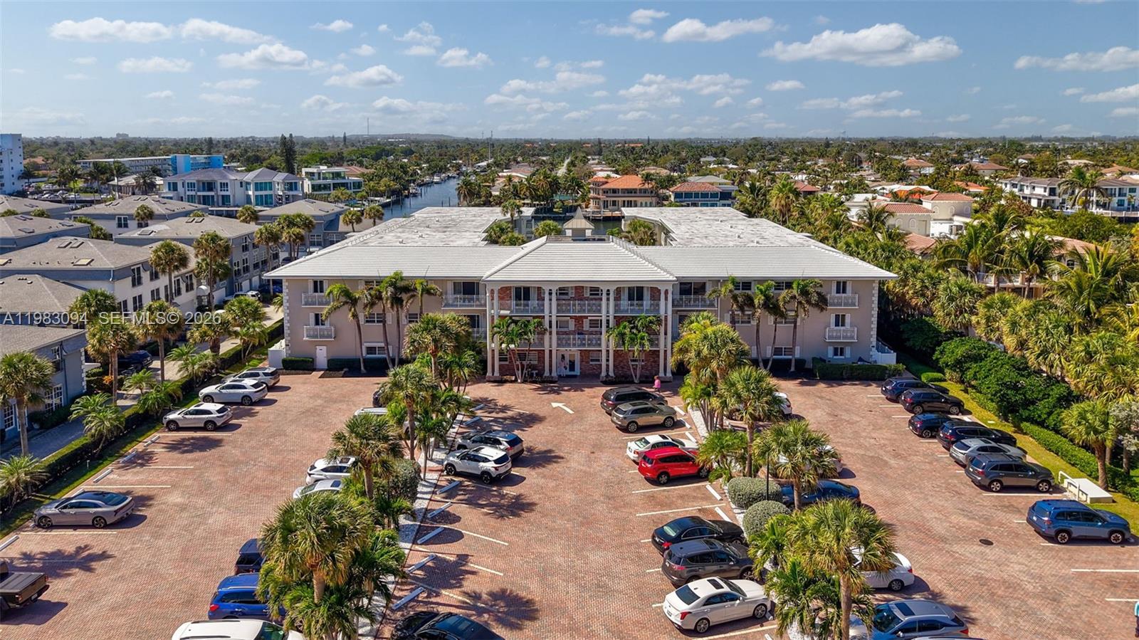 HILLSBORO IMPERIAL APTS C - Residential