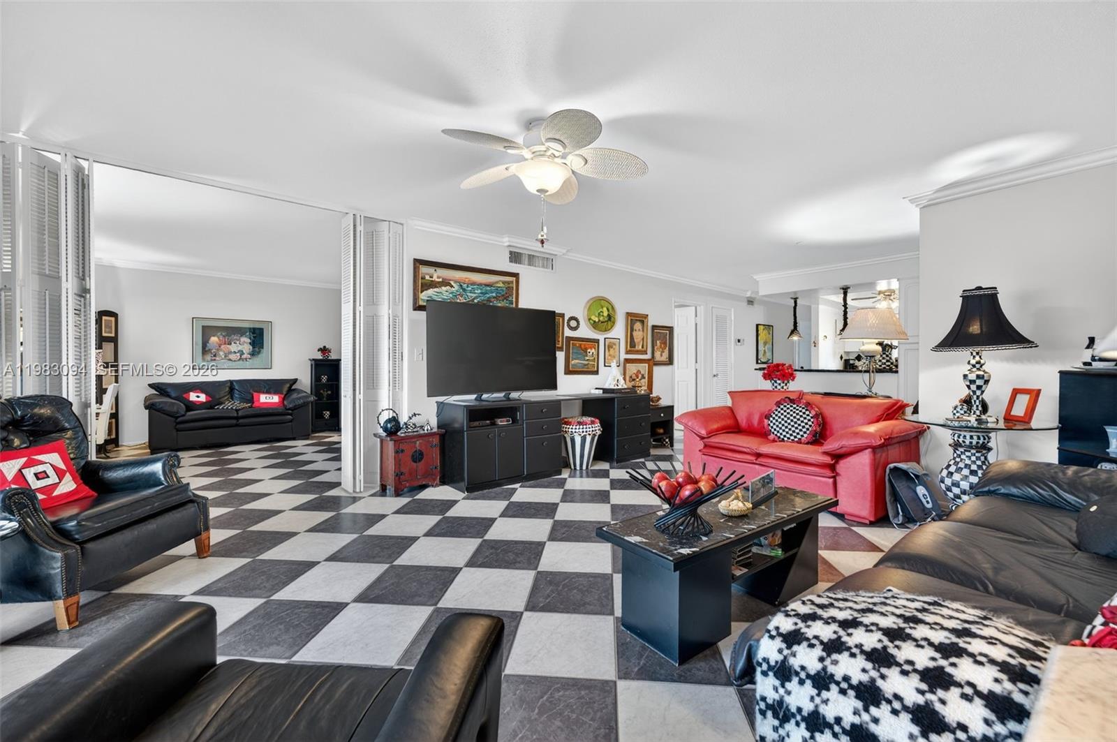 HILLSBORO IMPERIAL APTS C - Residential