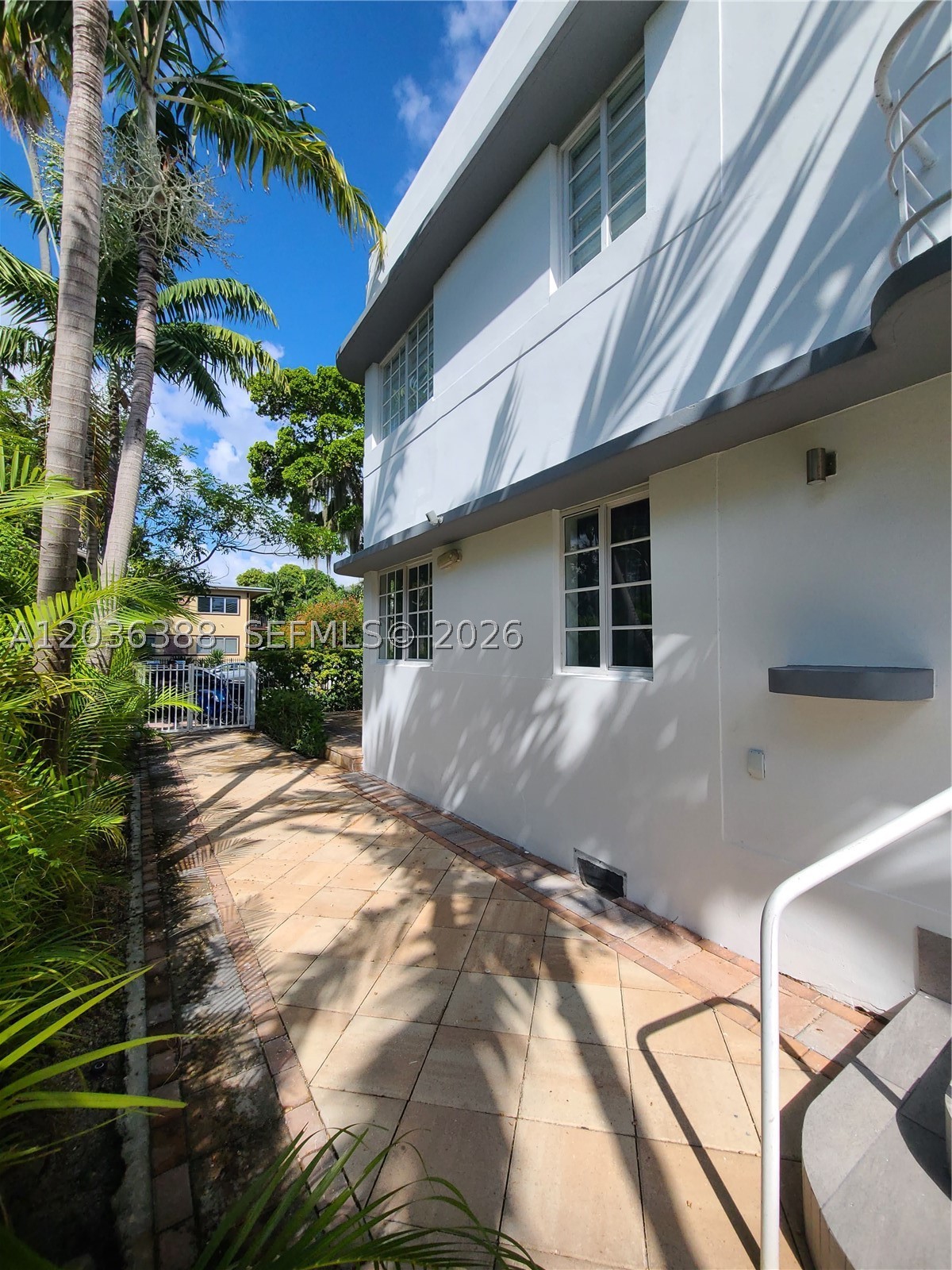 OCEAN BEACH ADDN NO 3 - Residential Lease