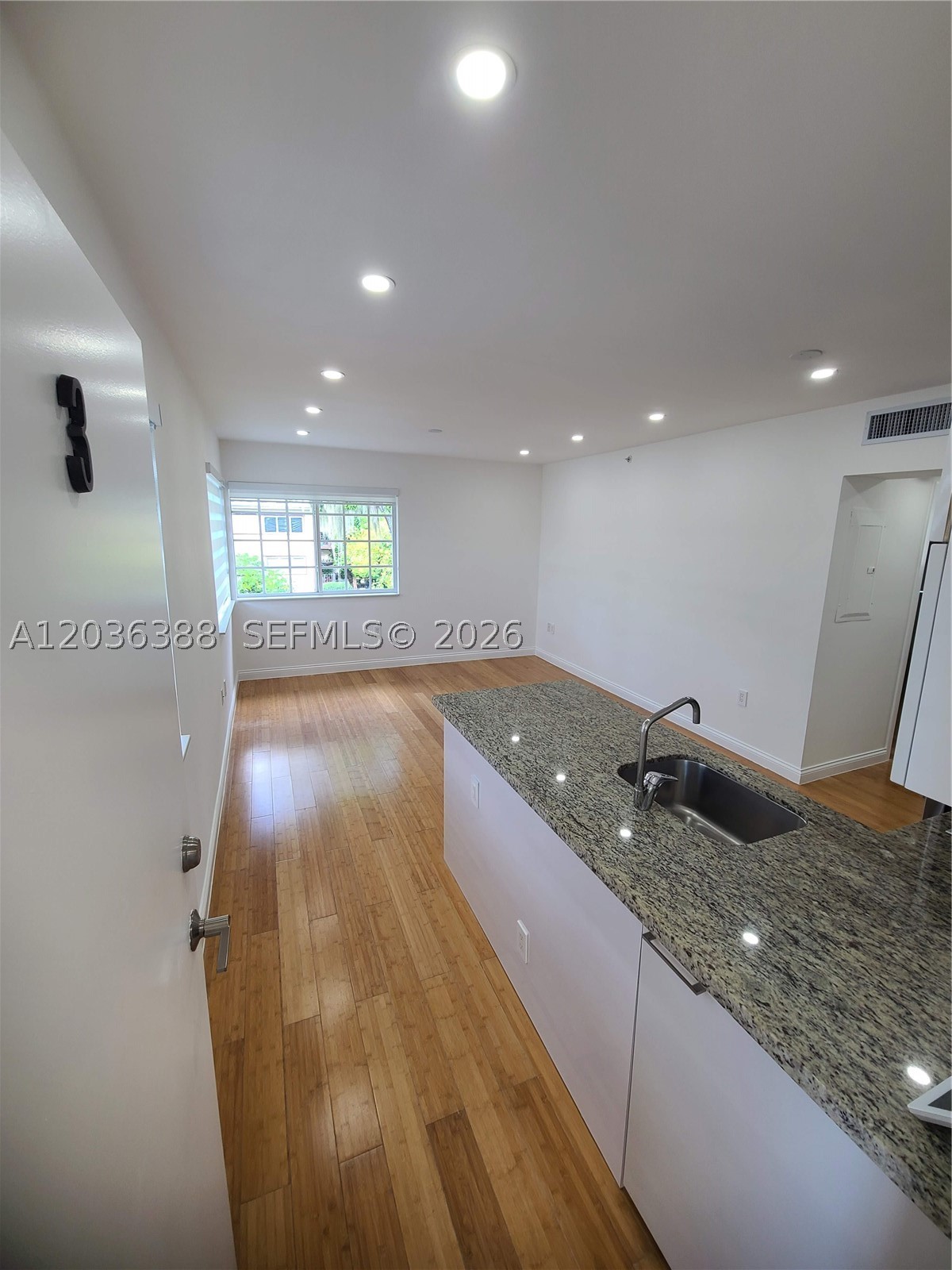 OCEAN BEACH ADDN NO 3 - Residential Lease