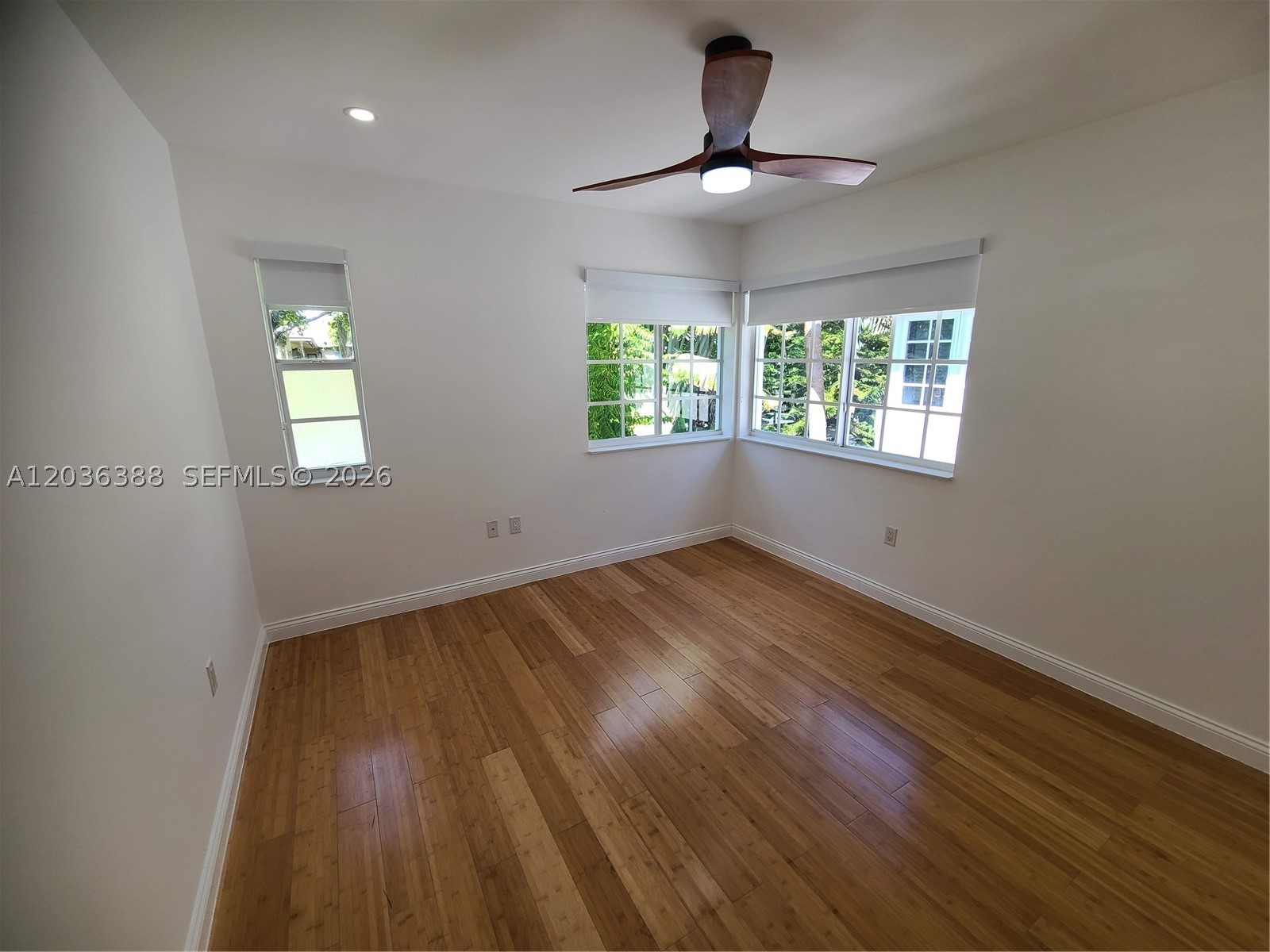 OCEAN BEACH ADDN NO 3 - Residential Lease