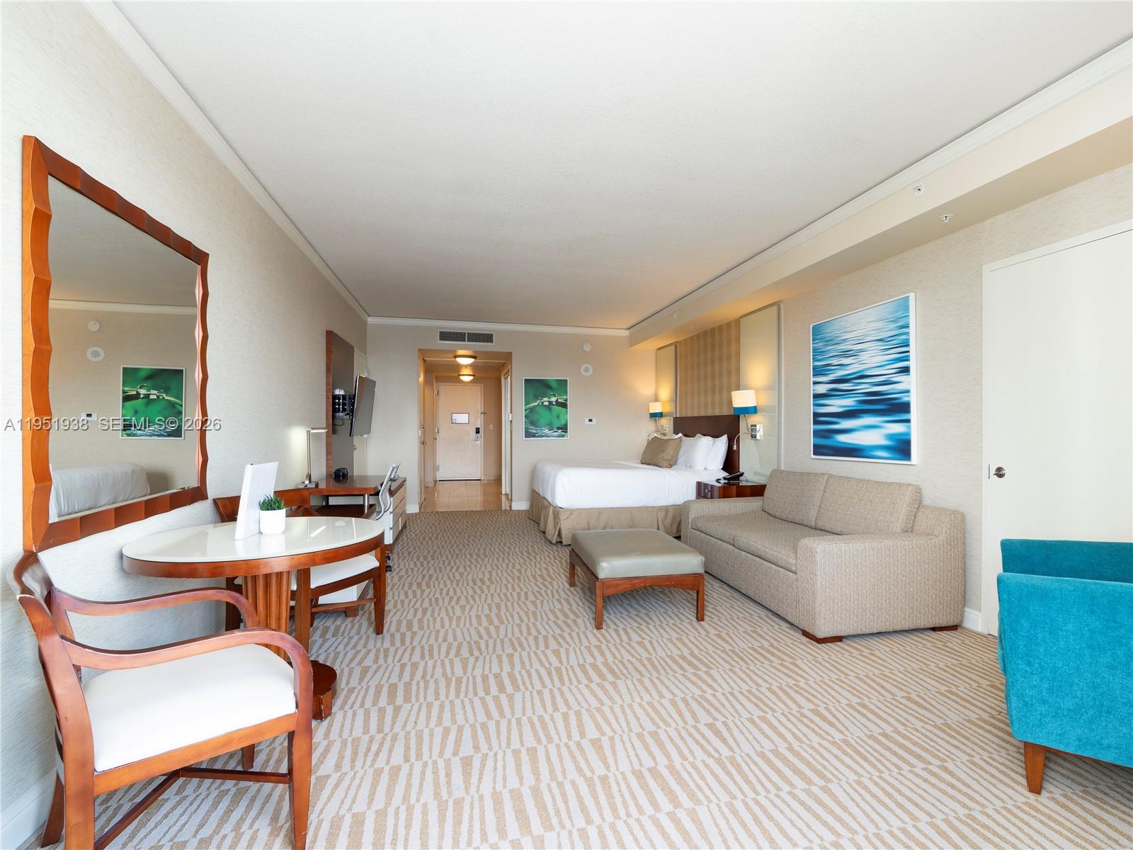 TRUMP INTERNATIONAL SONES - Residential