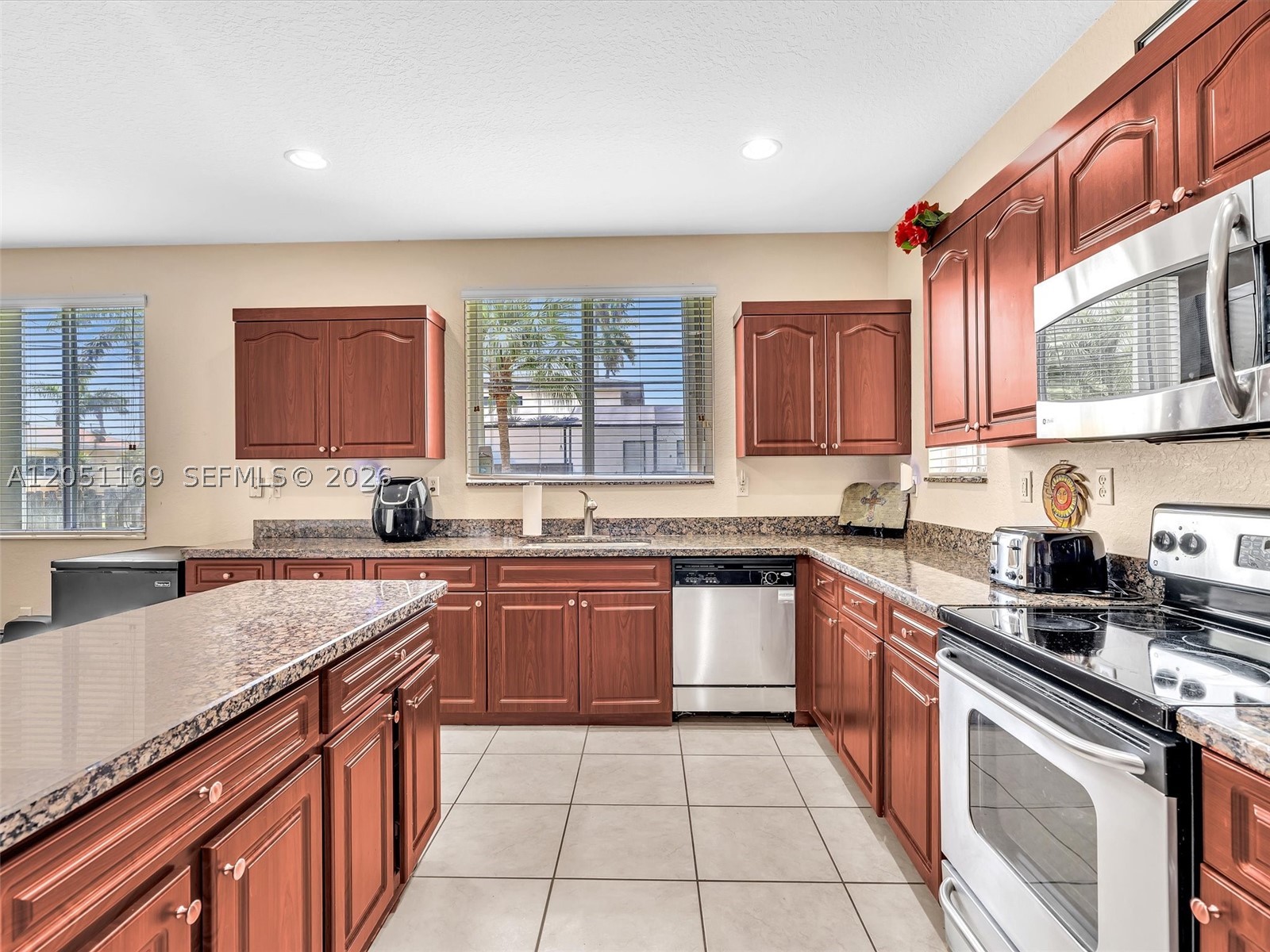SPORT ACRES - Residential