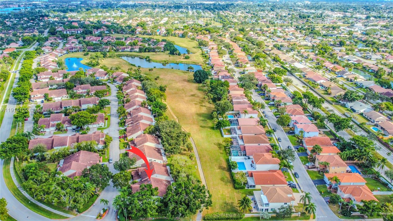 HOLIDAY SPRINGS VILLAGE - Residential