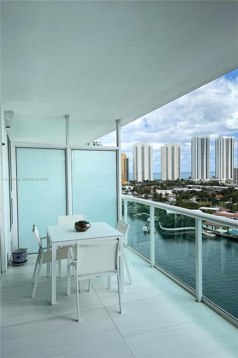 400 SUNNY ISLES CONDO WES - Residential Lease