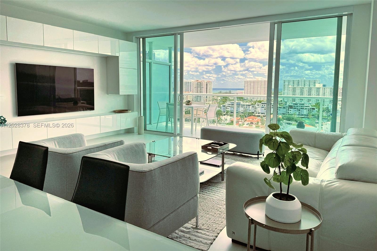 400 SUNNY ISLES CONDO WES - Residential Lease