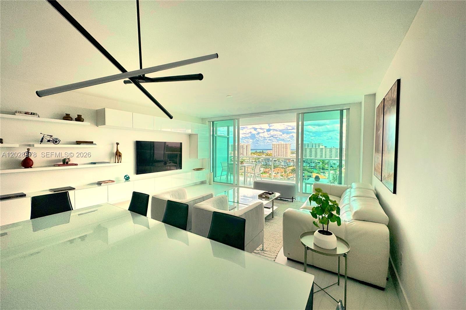 400 SUNNY ISLES CONDO WES - Residential Lease