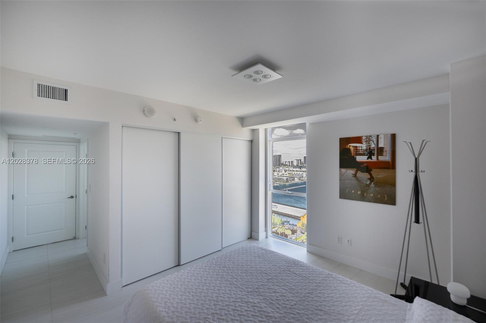 400 SUNNY ISLES CONDO WES - Residential Lease