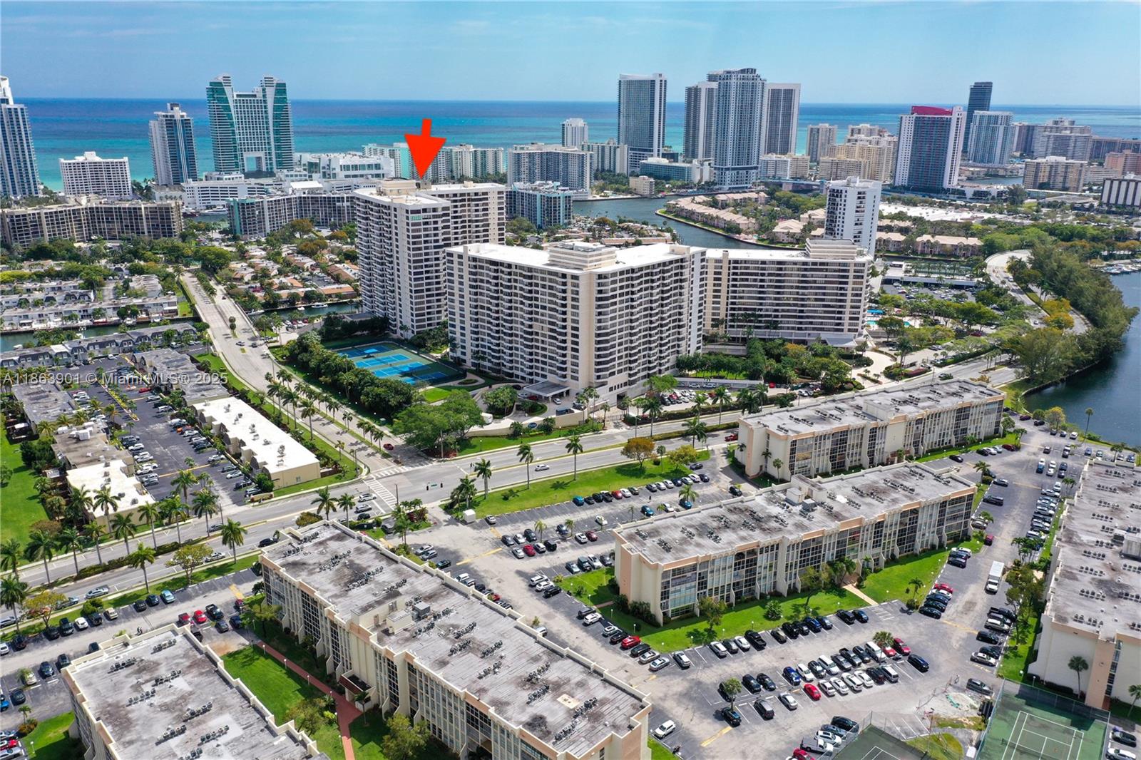 OLYMPUS CONDO PHASE - Residential