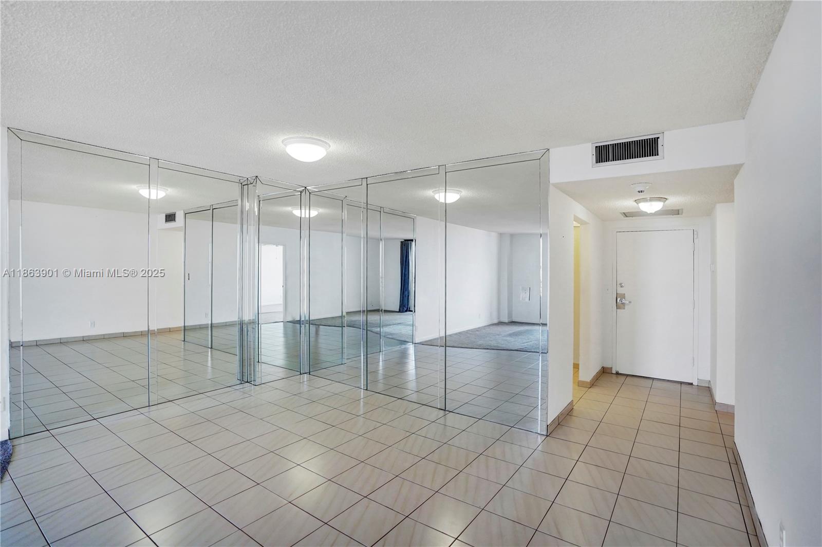 OLYMPUS CONDO PHASE - Residential
