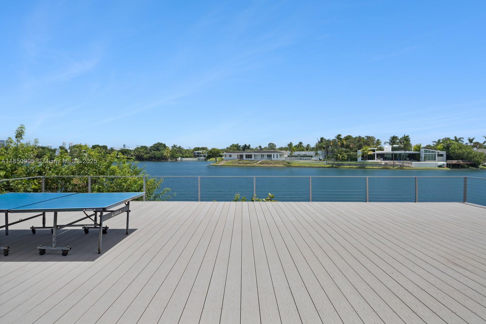 SKY LAKE - Residential