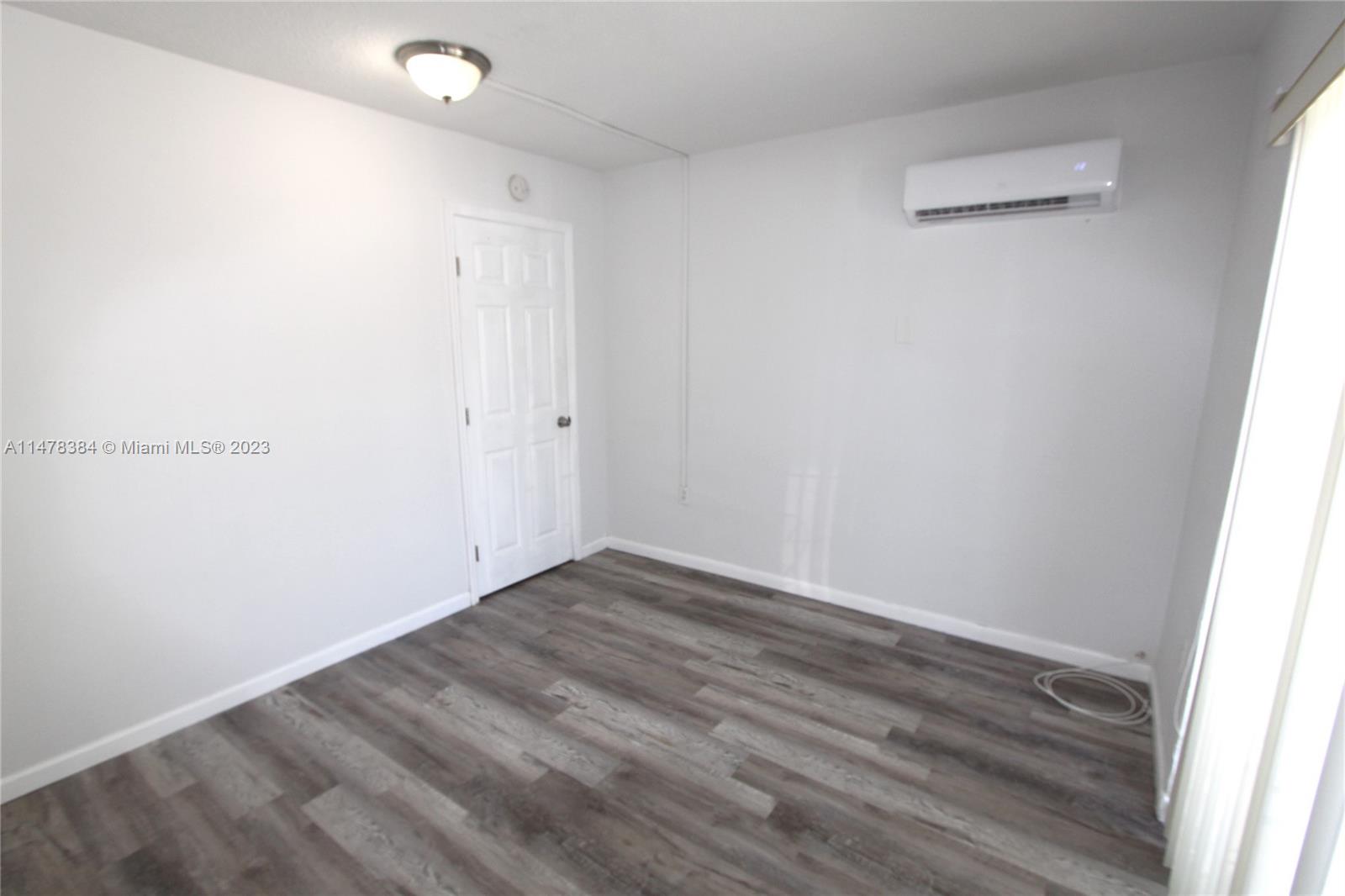 WOODSIDE - Residential Lease