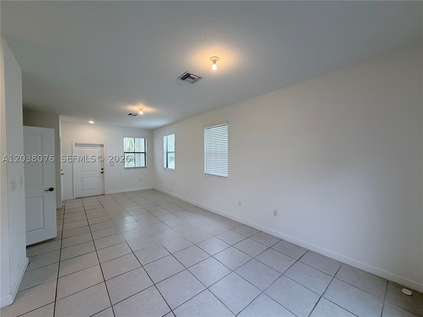 PINE ISLE - Residential