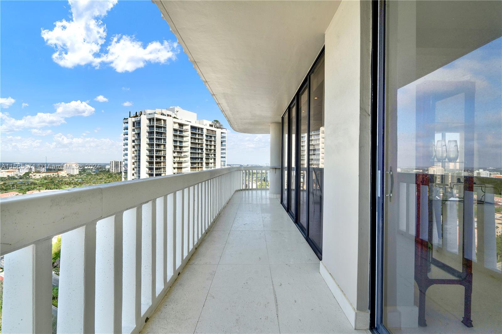 TURNBERRY TOWERS CONDO - Residential