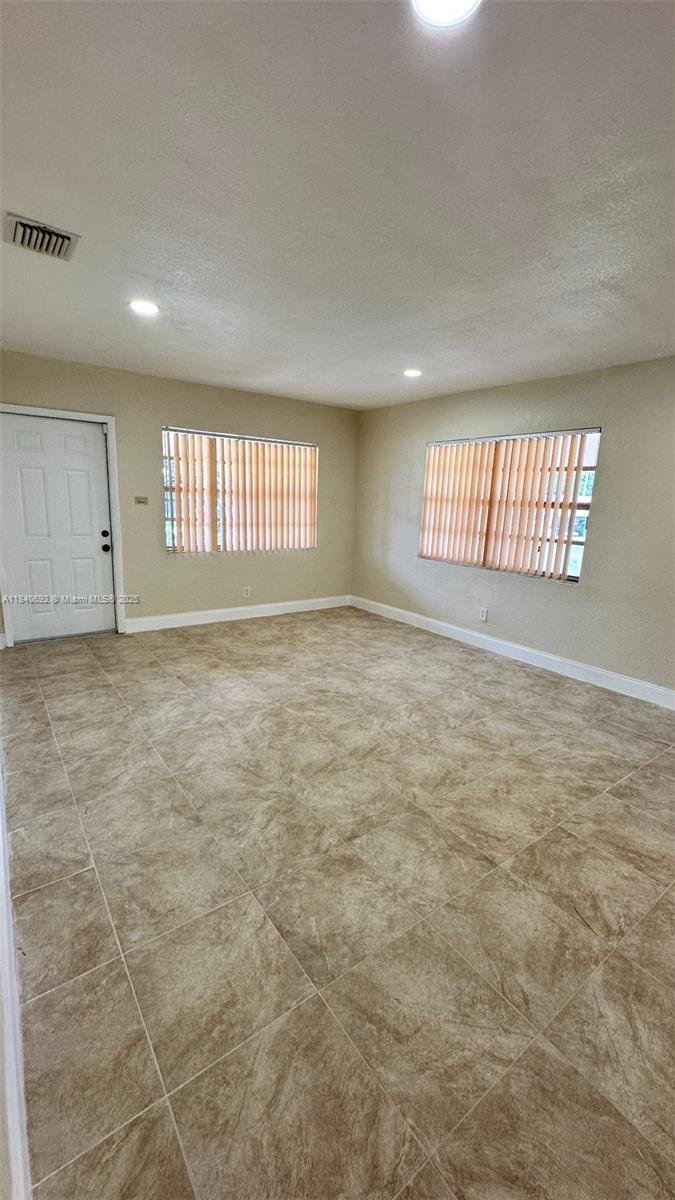 CARVER RANCHES REV PLAT - Residential Lease