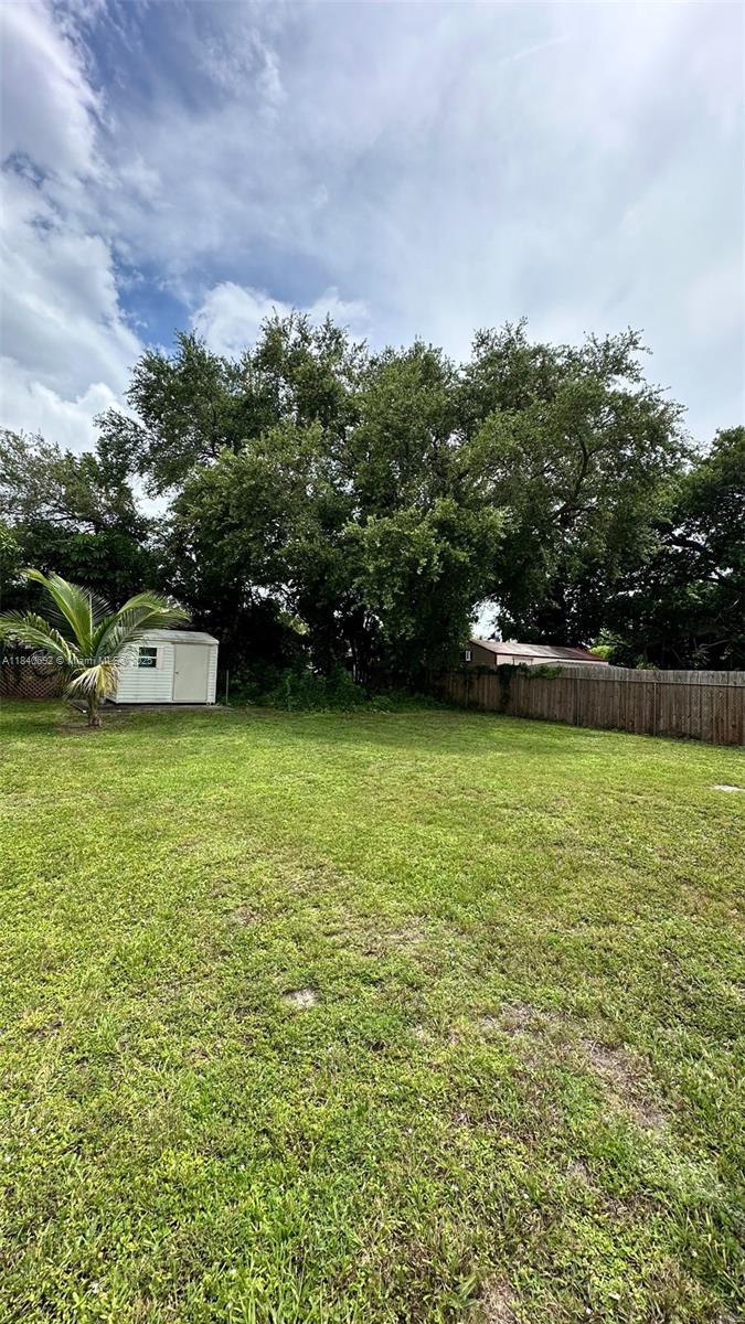 CARVER RANCHES REV PLAT - Residential Lease