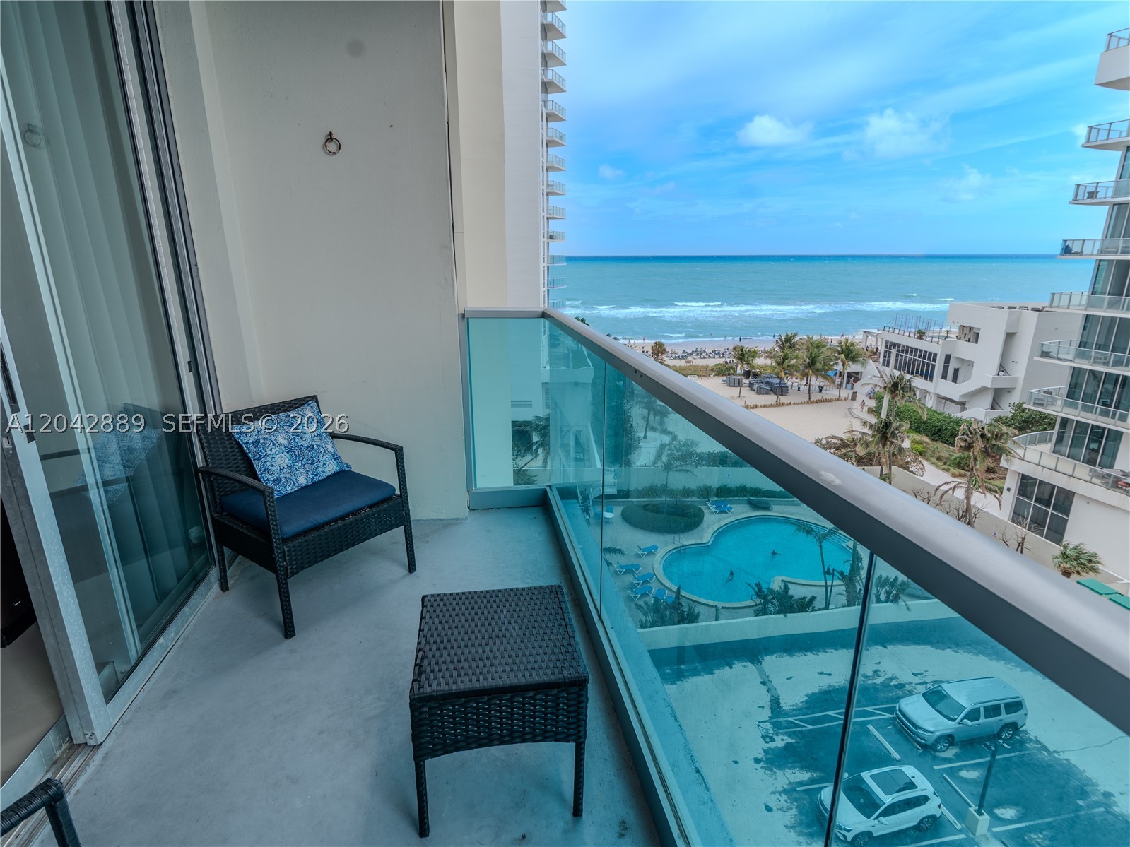 SIAN OCEAN RESIDENCES CON - Residential